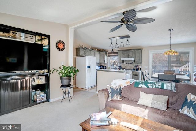 313 LAKE CRYSTALBROOK DR, Little Egg Harbor Twp, NJ 08087