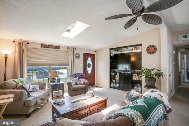 313 LAKE CRYSTALBROOK DR, Little Egg Harbor Twp, NJ 08087