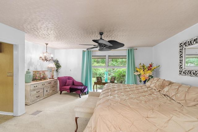 2106 Brookhill Rd, Dothan, AL 36301