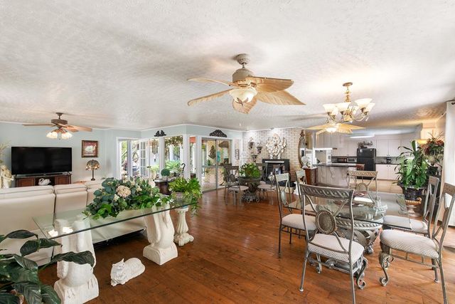 2106 Brookhill Rd, Dothan, AL 36301