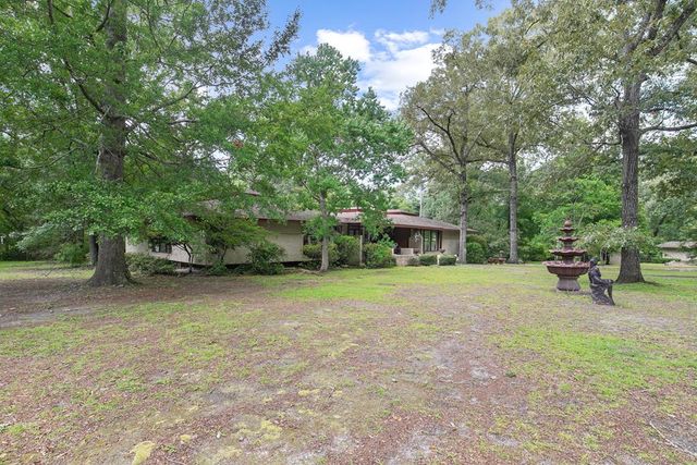 2106 Brookhill Rd, Dothan, AL 36301