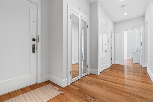 286 Beacon St 1, Boston, MA 02116