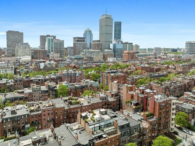 286 Beacon St 1, Boston, MA 02116