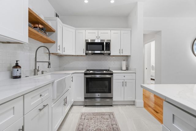 286 Beacon St 1, Boston, MA 02116