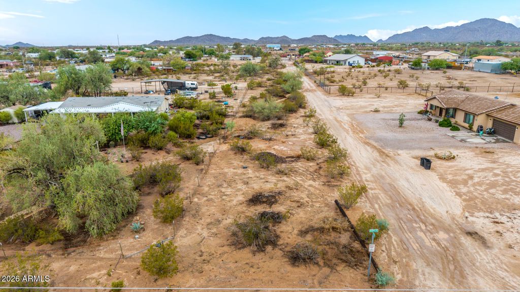 15628 W HOPI Drive D9, Casa Grande, AZ 85122 — exterior