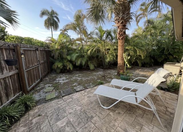 1498 SW 9TH Street, Boca Raton, FL 33486