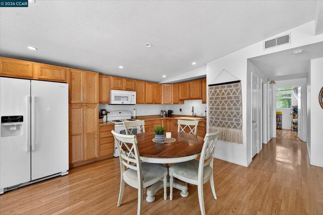 2659 3Rd St, Livermore, CA 94550