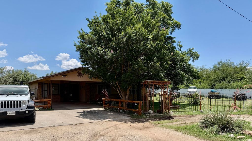 349 W 34th Street, San Angelo, TX 76903