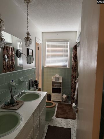 1925 ROSEMARY Drive, Cayce, SC 29033