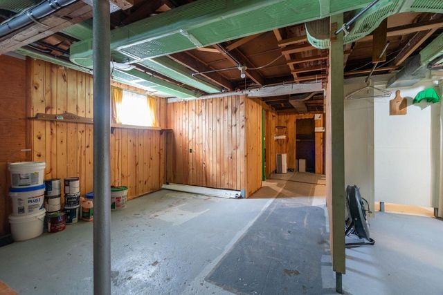 571 GROVE STREET, Neenah, WI 54956