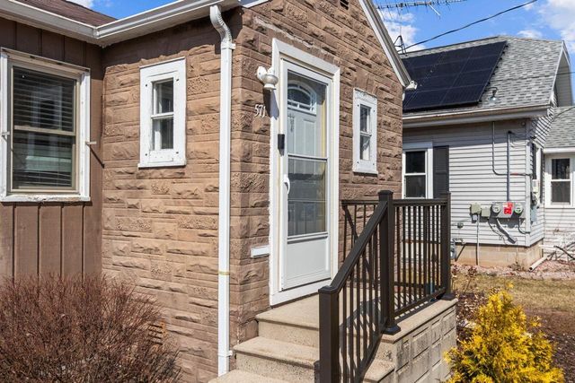 571 GROVE STREET, Neenah, WI 54956