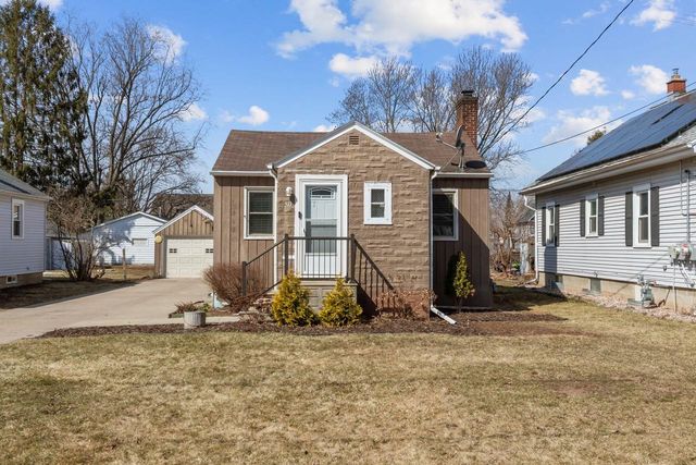 571 GROVE STREET, Neenah, WI 54956