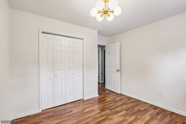 15 Musconetcong Ave, Hopatcong Boro, NJ 07843