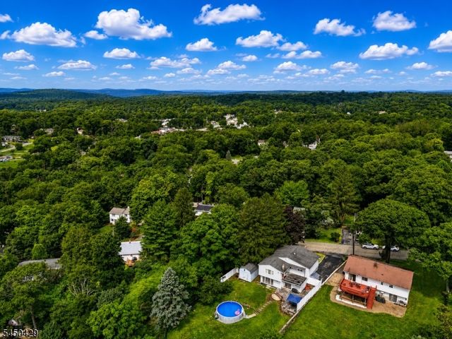 15 Musconetcong Ave, Hopatcong Boro, NJ 07843