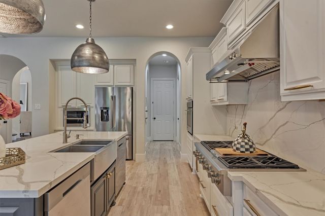 134 Monterrey Bend, Montgomery, TX 77316