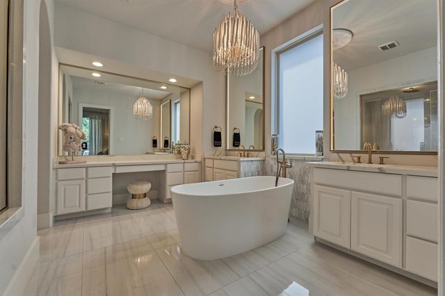 134 Monterrey Bend, Montgomery, TX 77316