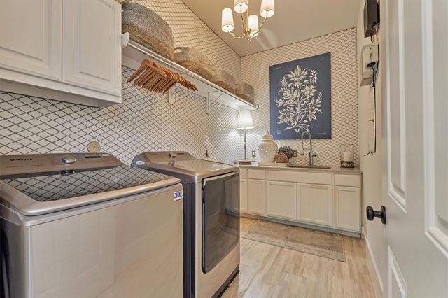 134 Monterrey Bend, Montgomery, TX 77316