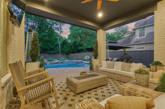 134 Monterrey Bend, Montgomery, TX 77316