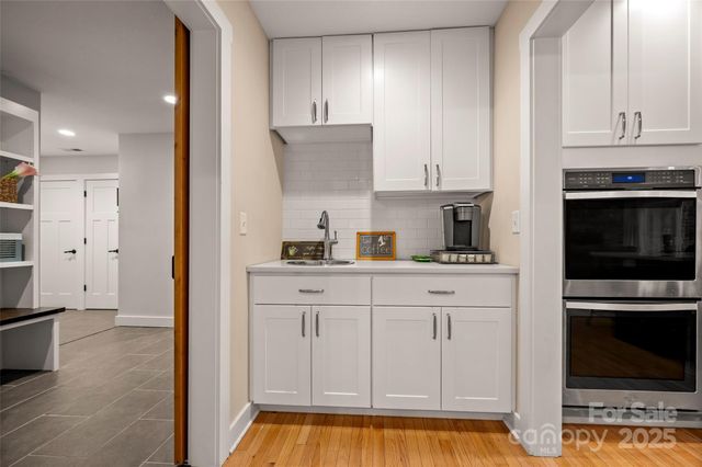 74 Woodlyn Etch Drive, Hendersonville, NC 28792