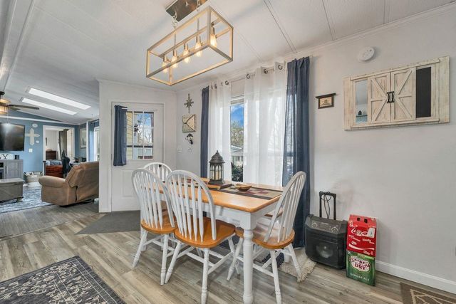 7 N Dewberry Lane, Rochester, NH 03867