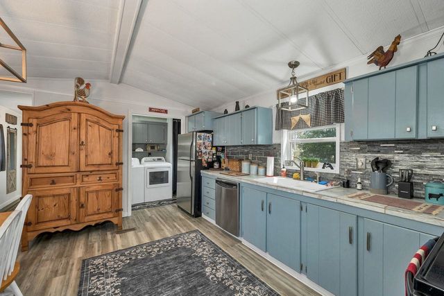 7 N Dewberry Lane, Rochester, NH 03867