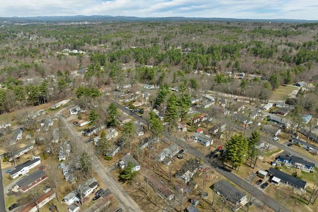 7 N Dewberry Lane, Rochester, NH 03867