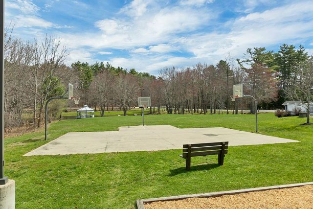 7 N Dewberry Lane, Rochester, NH 03867