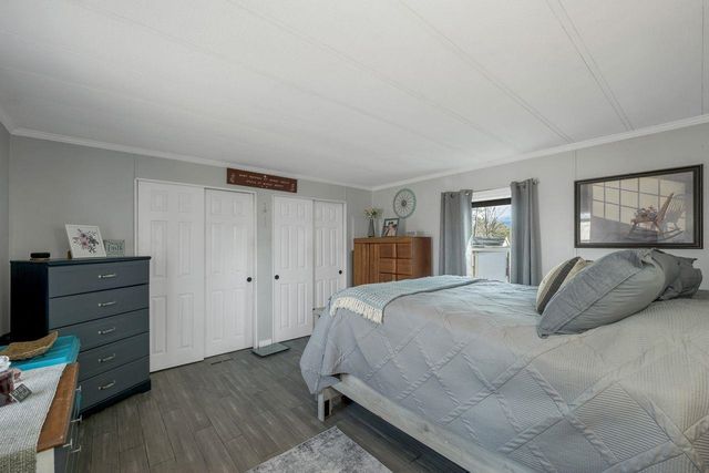 7 N Dewberry Lane, Rochester, NH 03867