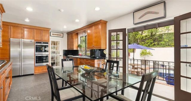 19540 Wells Drive, Tarzana, CA 91356