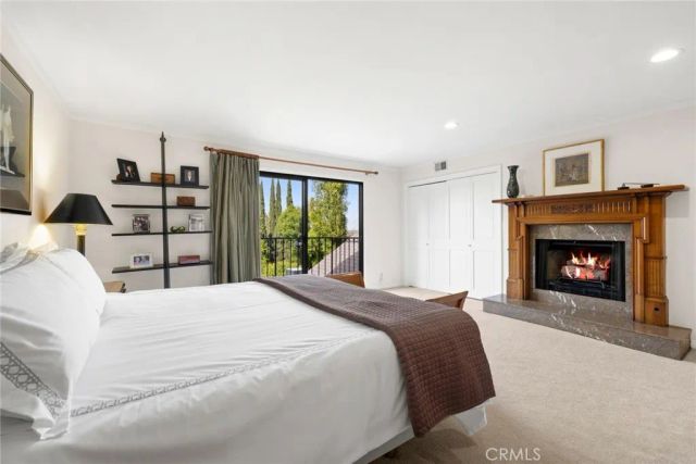 19540 Wells Drive, Tarzana, CA 91356