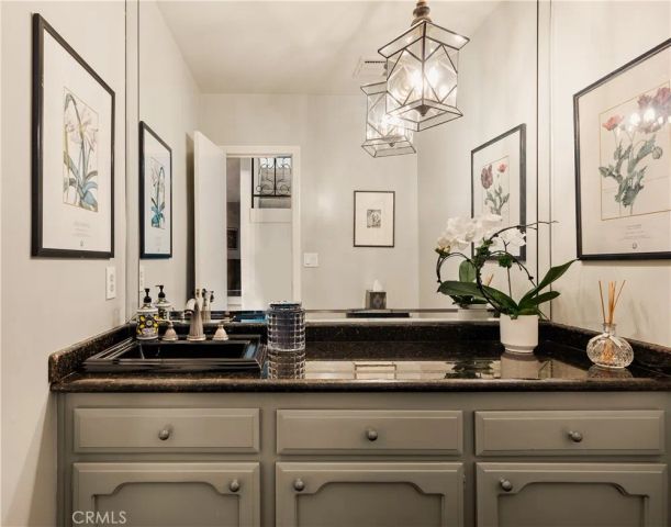 19540 Wells Drive, Tarzana, CA 91356