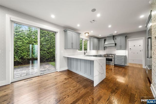 55 Cedar Street, Cresskill, NJ 07626