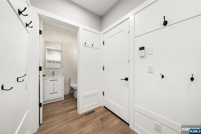 55 Cedar Street, Cresskill, NJ 07626