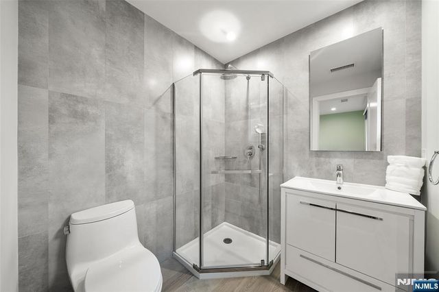 55 Cedar Street, Cresskill, NJ 07626