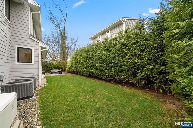 55 Cedar Street, Cresskill, NJ 07626