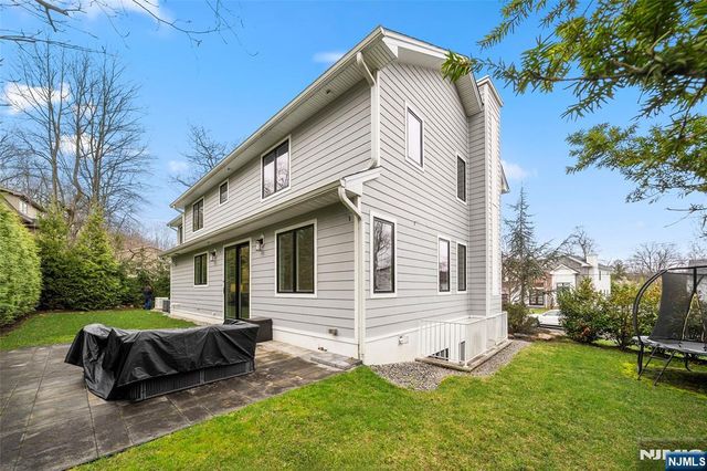 55 Cedar Street, Cresskill, NJ 07626
