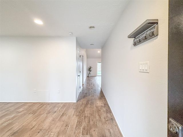 3123 Lazy Spring Drive, Houston, TX 77080