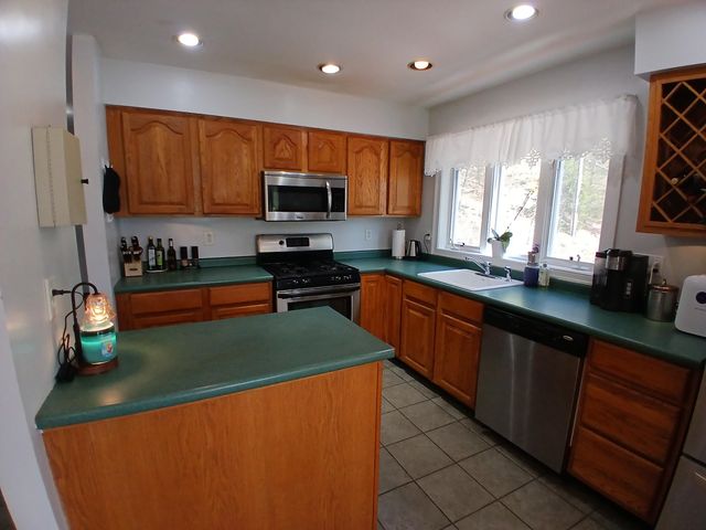 224 Walker Road, Grantham, NH 03753
