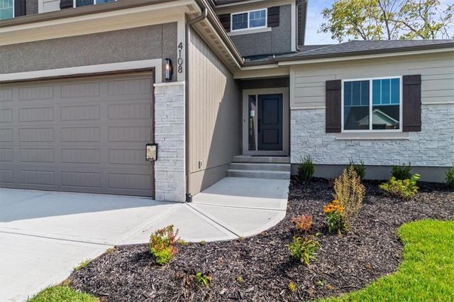 4108 SE Adams Drive, Blue Springs, MO 64014