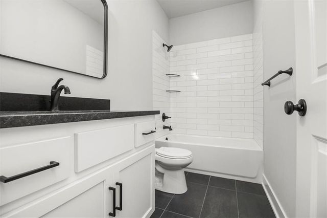 4108 SE Adams Drive, Blue Springs, MO 64014