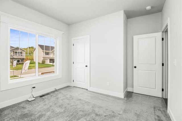 4108 SE Adams Drive, Blue Springs, MO 64014