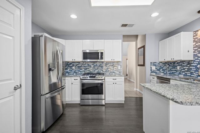 7407 Silent Path, San Antonio, TX 78250