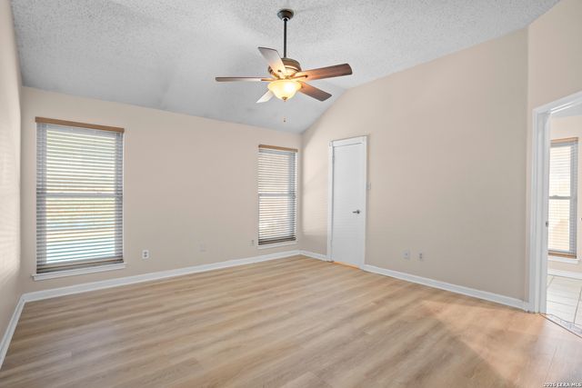 7407 Silent Path, San Antonio, TX 78250