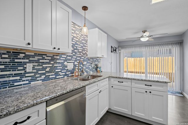 7407 Silent Path, San Antonio, TX 78250