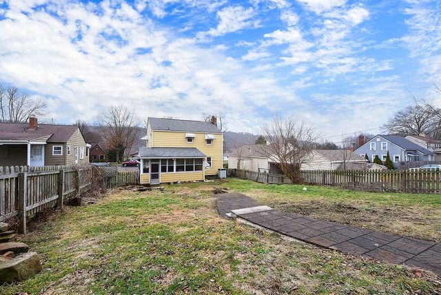 1686 2nd Street, Beaver, PA 15009