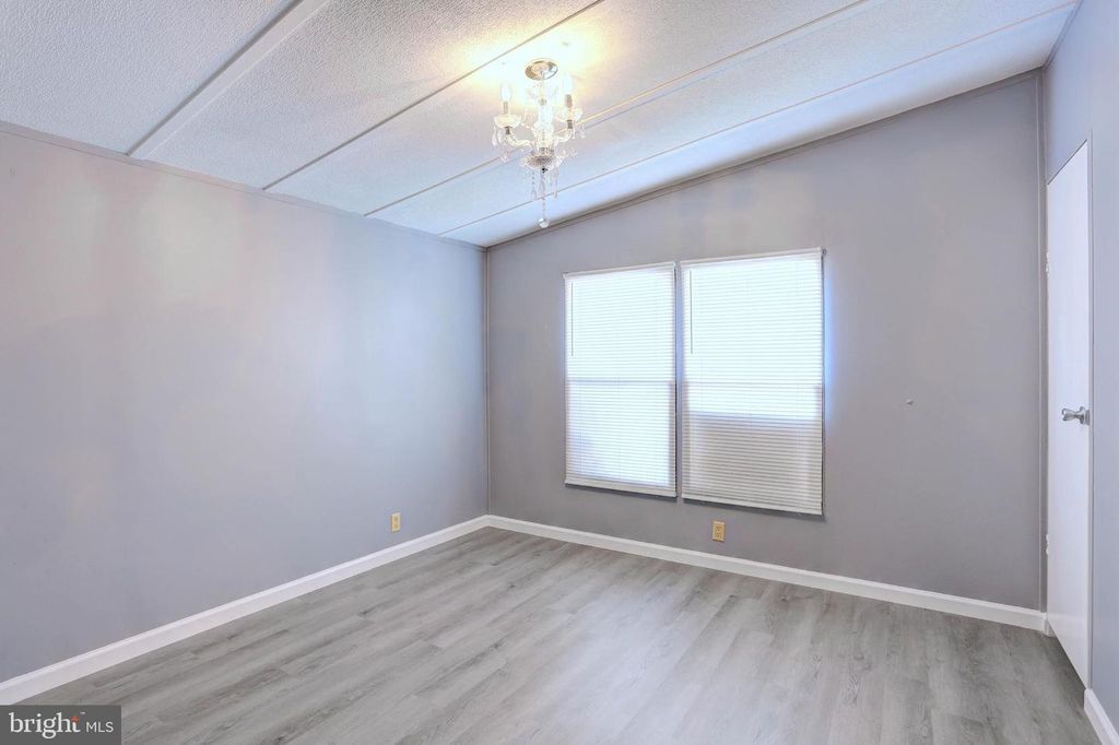 Image 22 of property listing at 8353 ASHWOOD RD #8353, Jessup, MD 20794