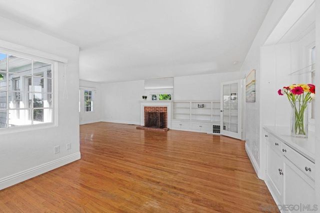 2417 Arista Ct, San Diego, CA 92103