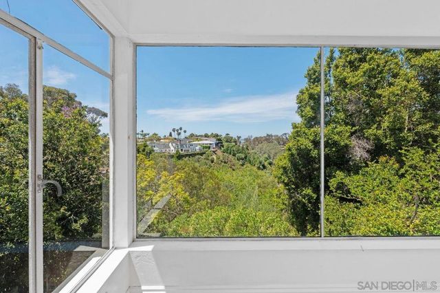 2417 Arista Ct, San Diego, CA 92103
