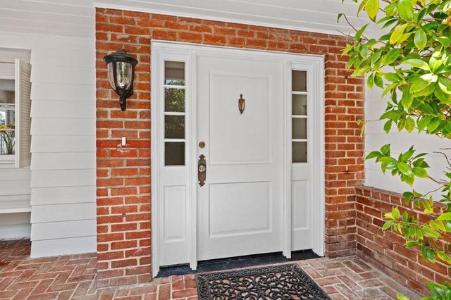 2417 Arista Ct, San Diego, CA 92103