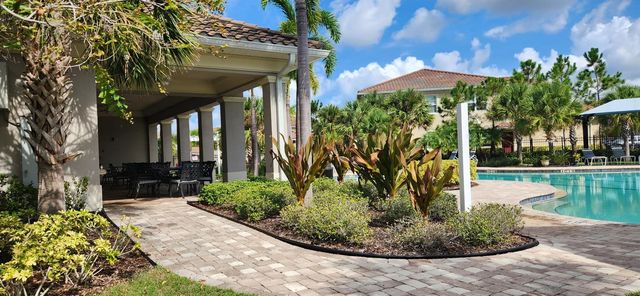 3104 ORIOLE DRIVE 101, Sarasota, FL 34243